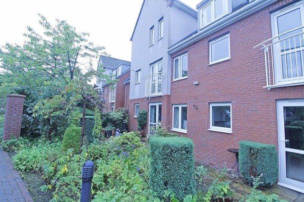 View Full Details for Holland Court, Willow Close, Poynton - EAID:Richard Lowth, BID:Richard Lowth & Co